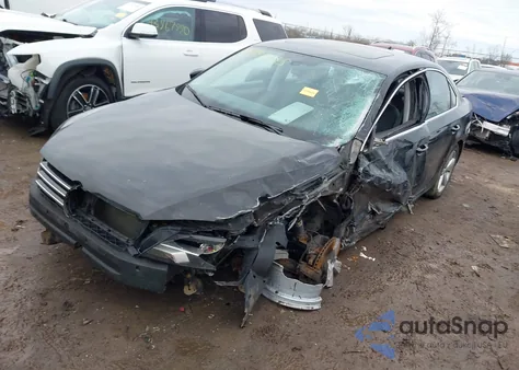 2012 Volkswagen Passat 2.5L Se z USA, uszkodzony, nr VIN 1VWBH7A35CC075859